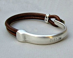Mens Personalized Bracelet, Engraved Mens Leather Bracelet, Black Brown Mens  Leather Bracelet, Custom Men Bracelet Customized On Your Wrist