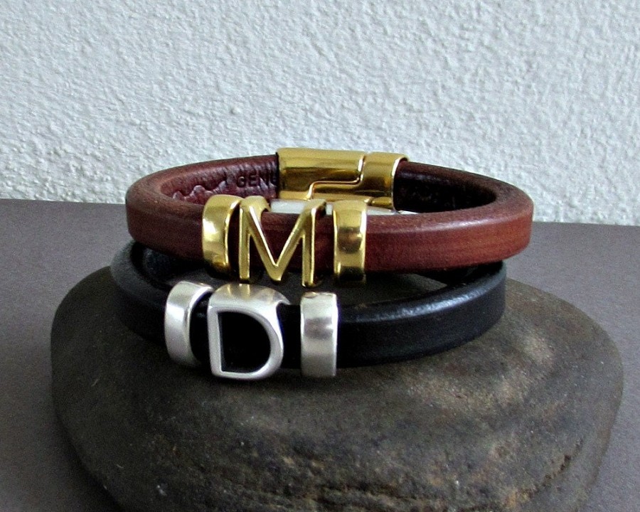 Δερμάτινο Ανδρικό Βραχιολι Με Μονόγραμμα Κατάλληλο Για Δώρο