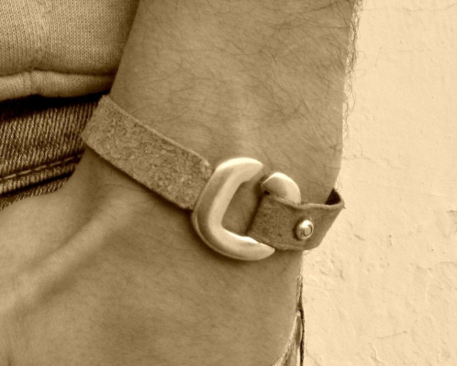 Βραχιόλι Ανδρικό Δερμάτινο